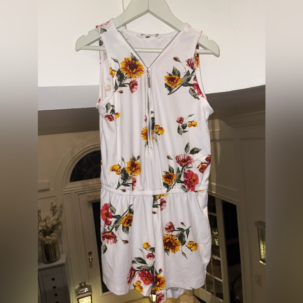 URBAN KIDS GIRLS ZIPPERED FLORAL ROMPER 🌻